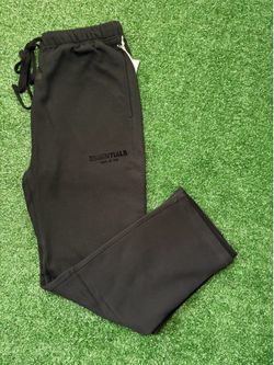 ESSENTIALS PANTS (STRAIGHT)