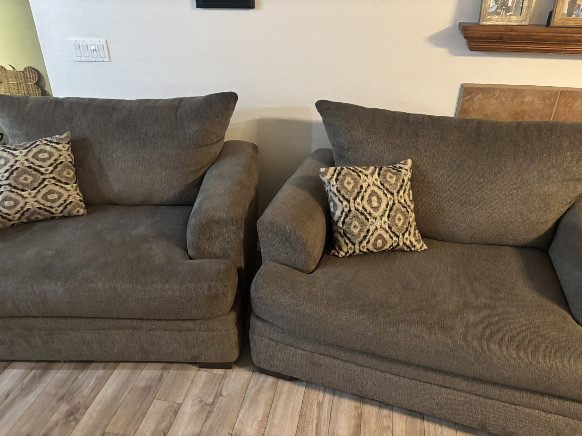 Couch. Sofa. Big Chair. Chaise Lounge 
