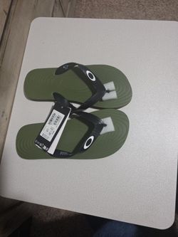 sandles