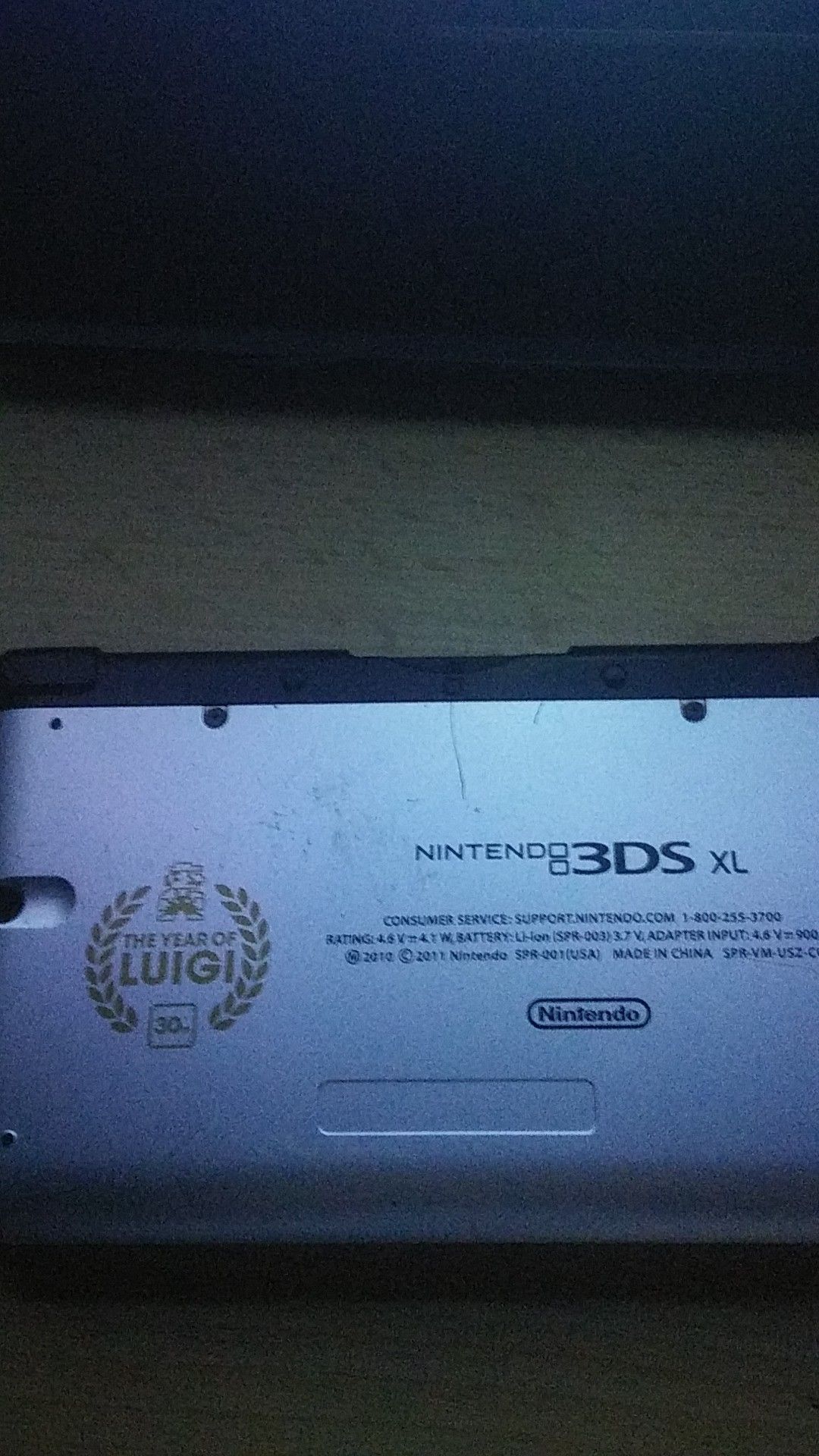 Nintendo 3ds XL Year of Luigi Edition
