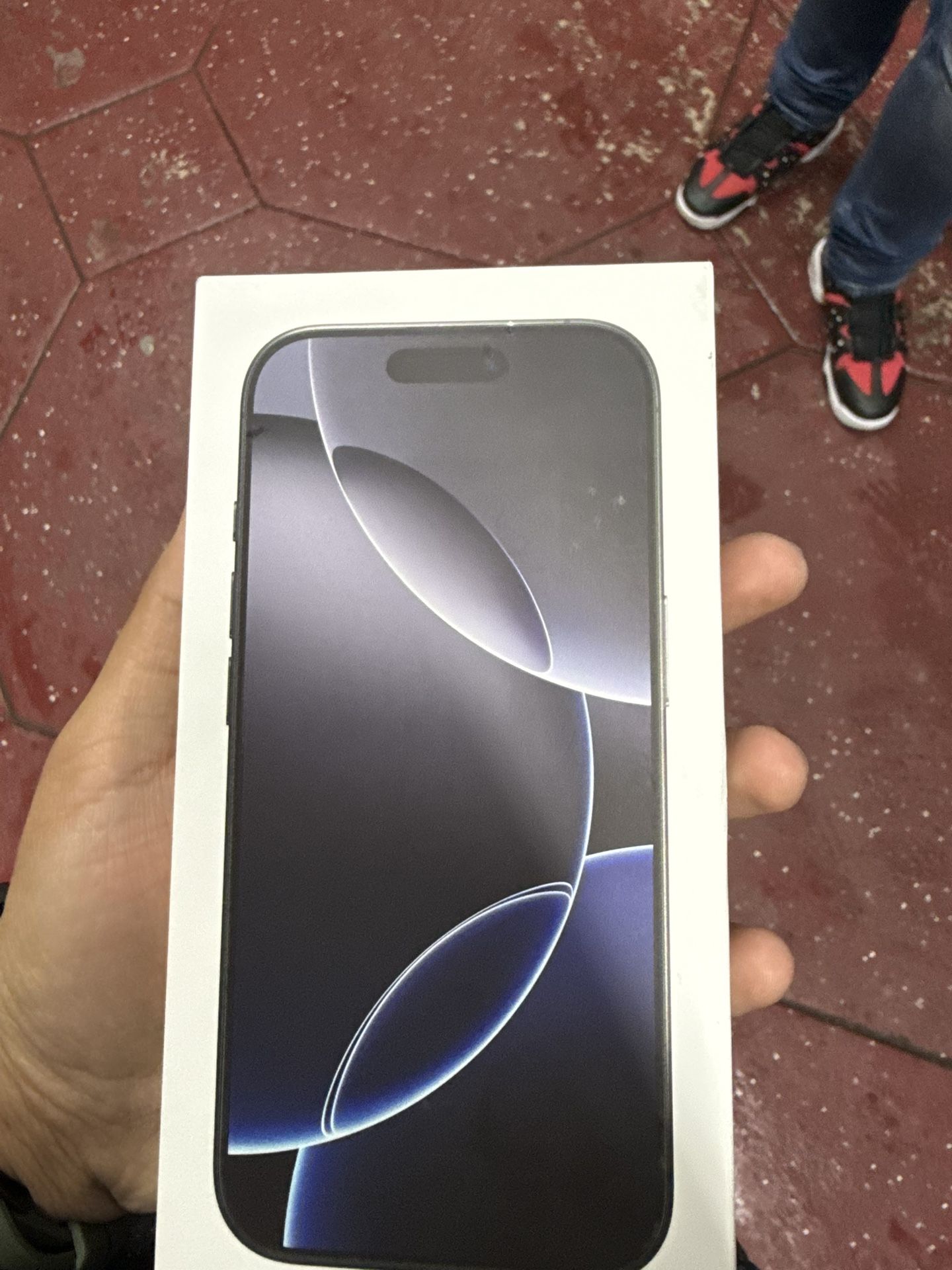 Sealed In Box Unlocked Iphone 16 Pro 256 Black