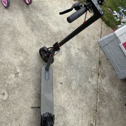500w Electric Scooter 22m Range 22mph