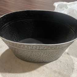 Tin Basket Bin
