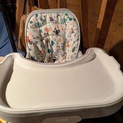 Fisher-Price high chair -barely used at all
