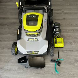 RYOBI  40V  21in.  Self-Propelled Mower