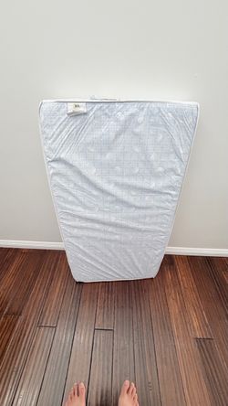 Serta Crib Mattress - clean, waterproof, lightly used