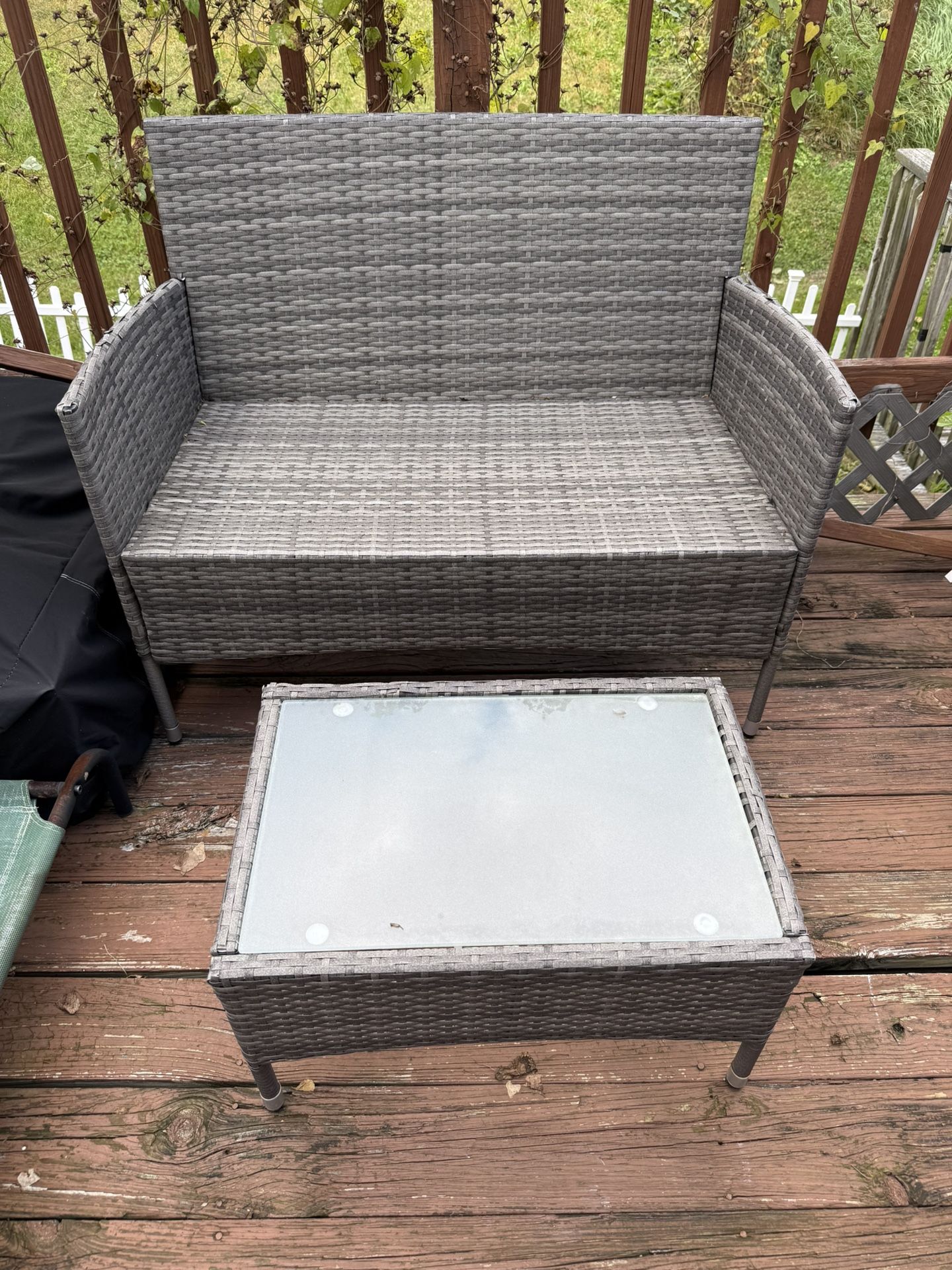 4 piece Patio Furniture set 