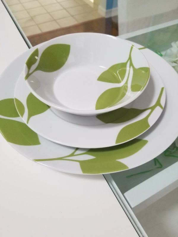 Macy\'s the Cellar whiteware 6 piece dishes set for Sale in Sarasota ... Macy\'s the Cellar whiteware 6 piece dishes set for Sale in Sarasota ...