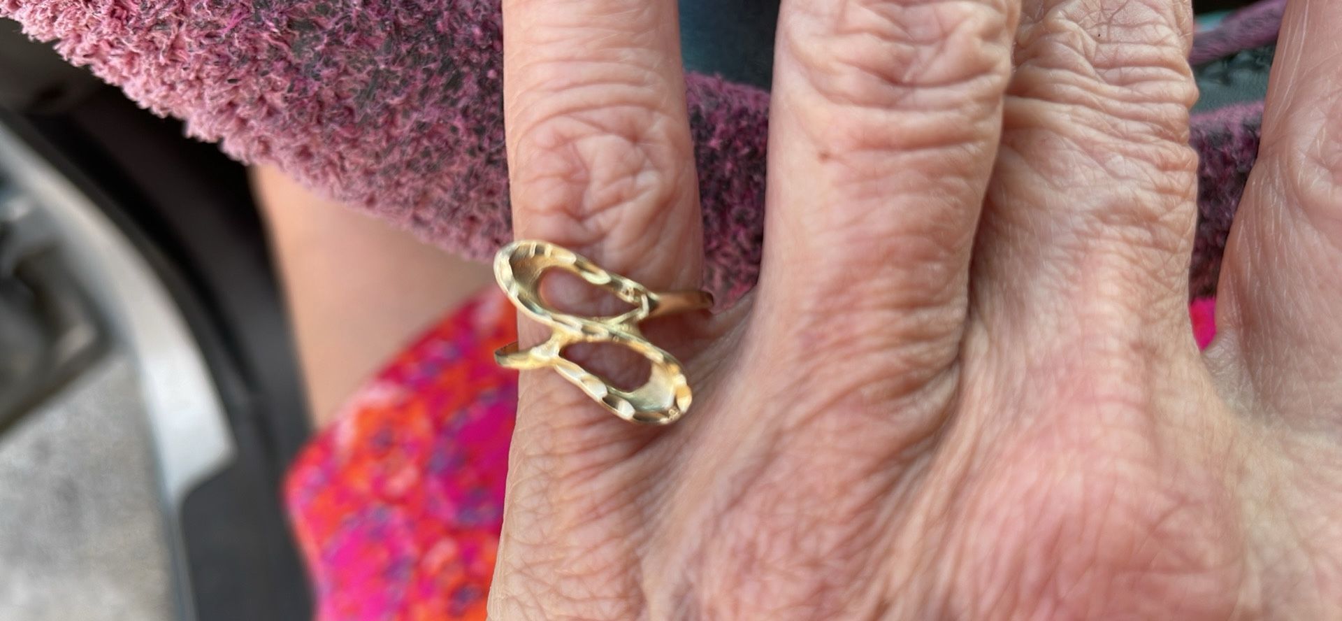 10 Kt Gold Ring Size 6