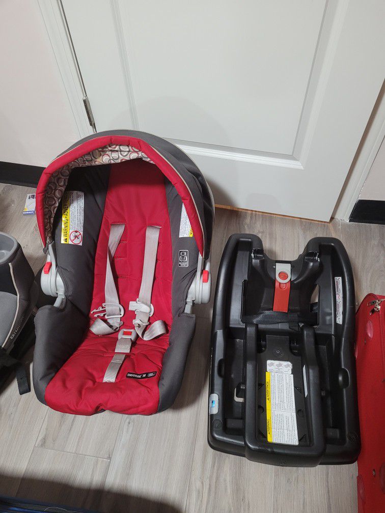 Graco Car Seat And Base - Need To Sell Today