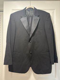 Emanuel Ungaro elegant men's suits 