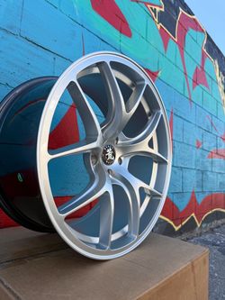 New 19” Degen wheels
