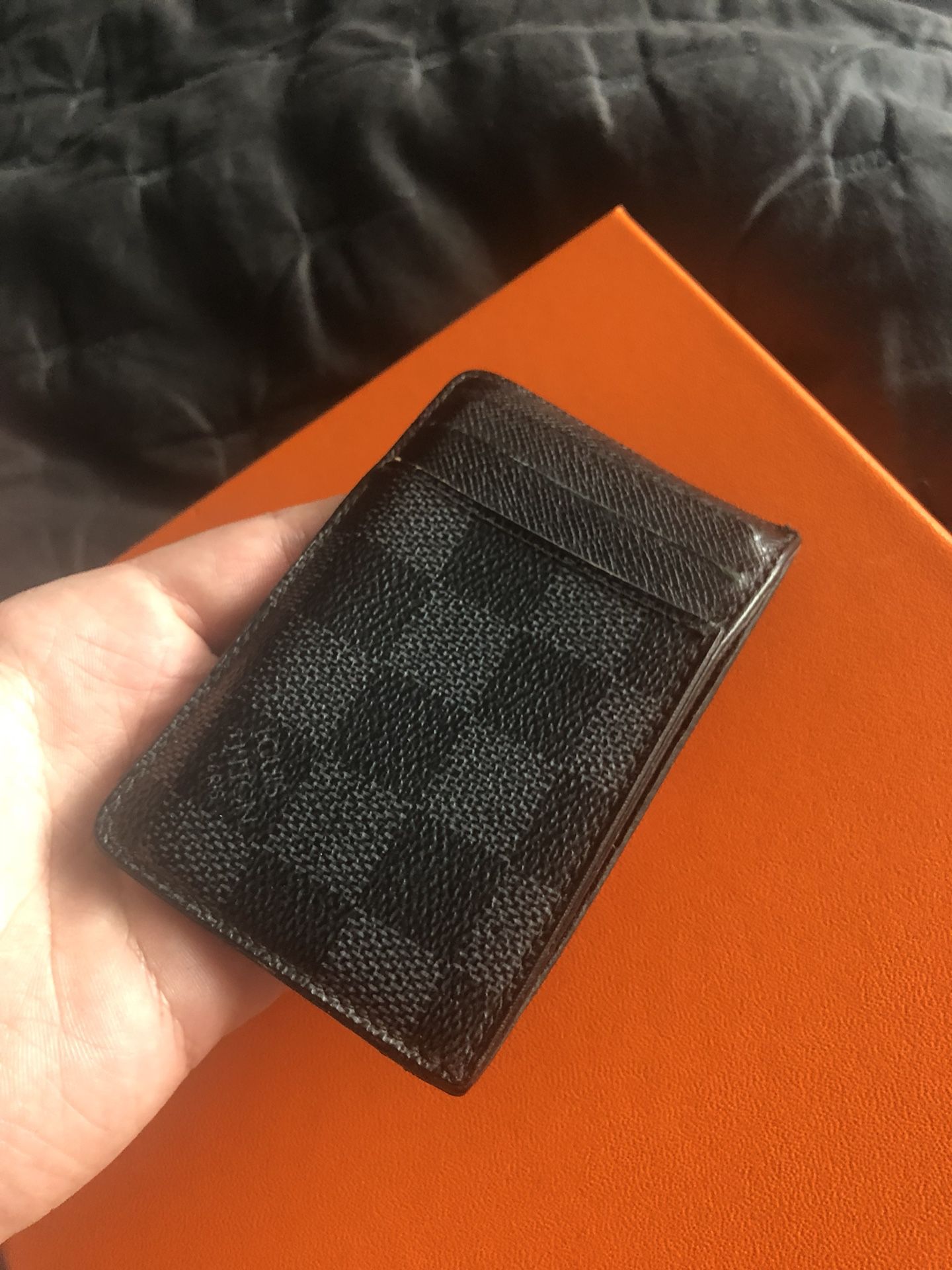 Louis Vuitton Black Checkered Card Holder for Sale in Edgewater, NJ -  OfferUp