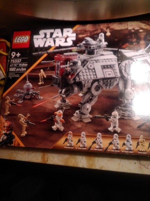 LEGO STAR WARS AT TE WALKER, EXECUTOR SUPER STAR DESTROYER