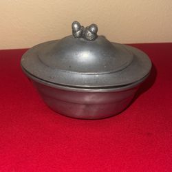 Rovereto pewter acorn bowl with lid
