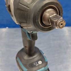 Makita XWT08