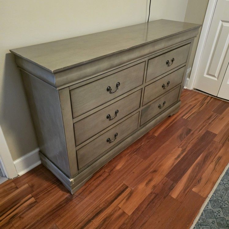 Dresser 6 Drawers