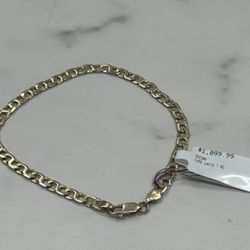Gold Bracelet 14k / 7.8G / 1,099$ 
