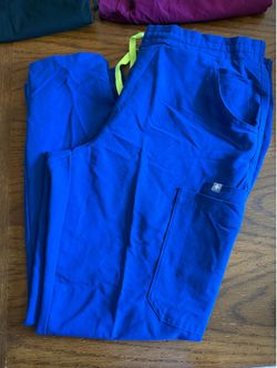 Figs scrubs