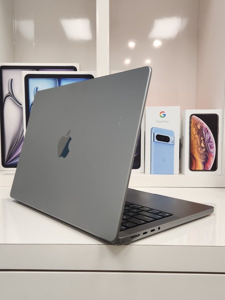 Apple Macbook Air 13.3in M2 Chip Brand New - Best Deal In Town - $5 Down Today