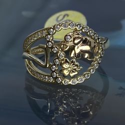 $525 Three Tone Yellow White and Rose Gold w Zirconia Lucky Figures Ring