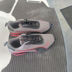 Puma Tennis Shoes 