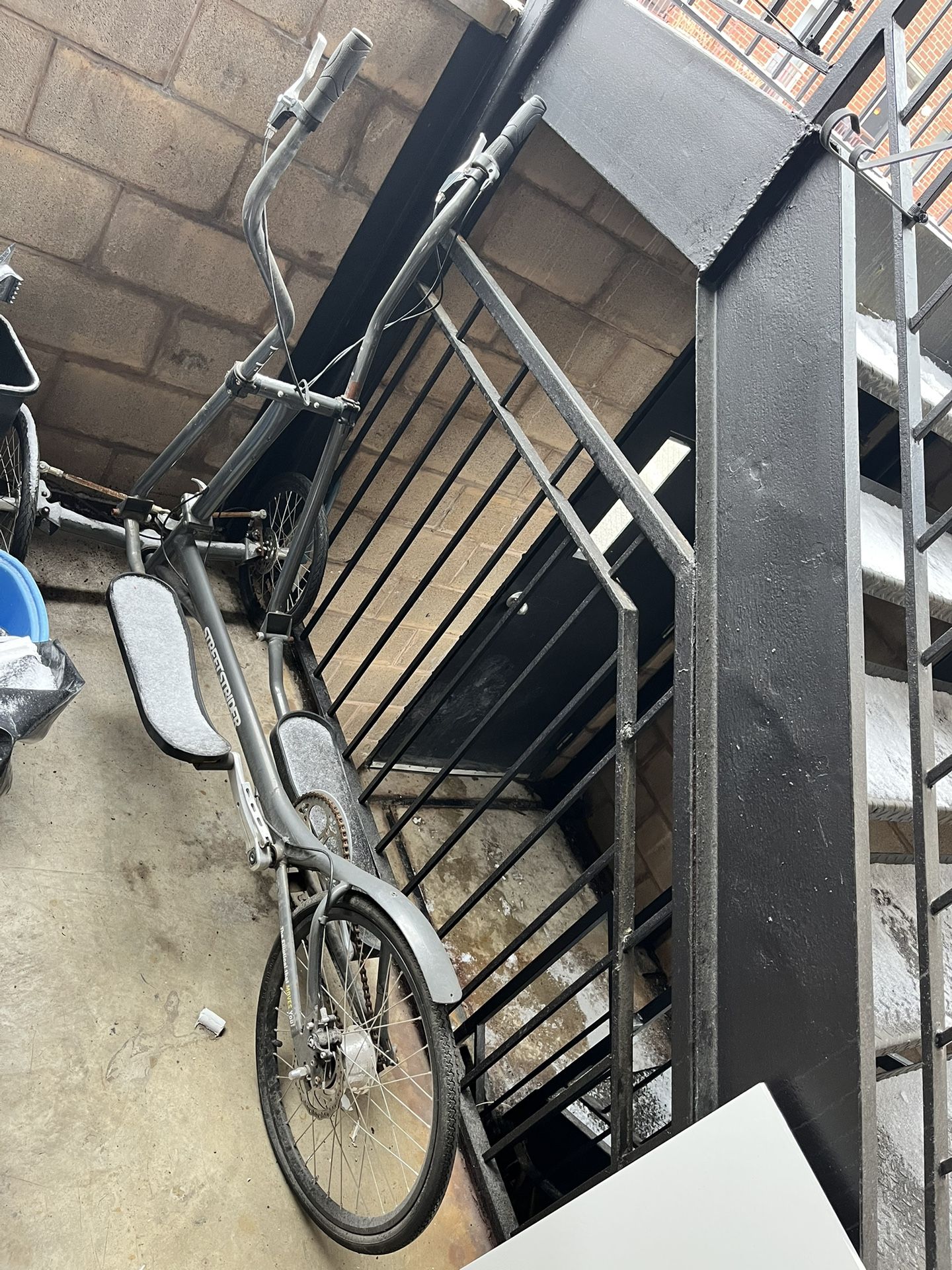 Streetstrider 7i Outdoor Elliptical And Indoor Stand