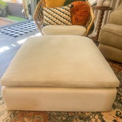 Crate & Barrel Large Upholstered Ottoman | Ivory Performance Fabric (36inx36in)