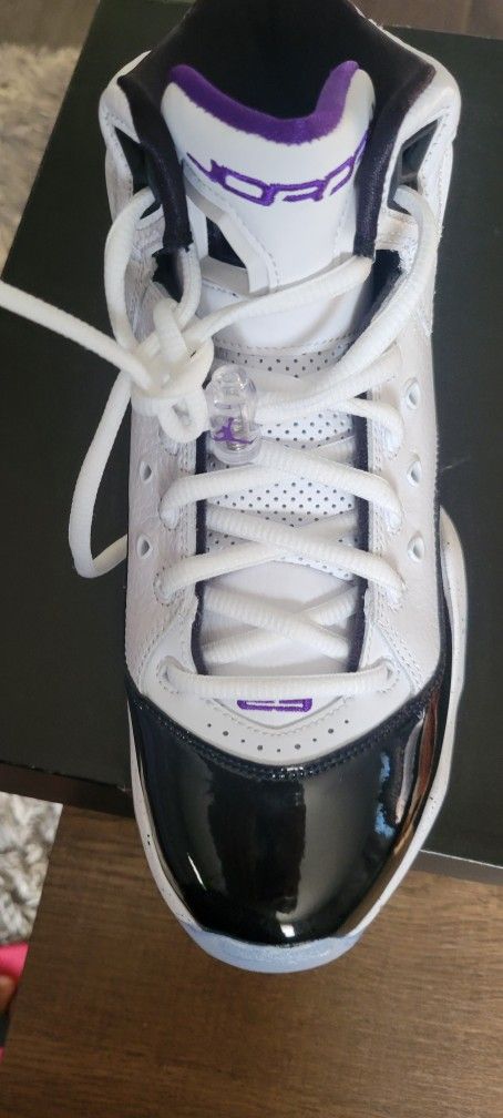 New 7.5. Jordan Bloyal