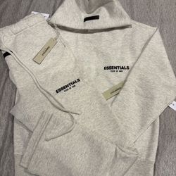 ESSENTIALS HOODIES/SWEATS
