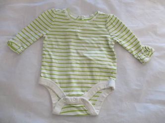 baby girl 0-3m gap onesie top shirt long sleeve