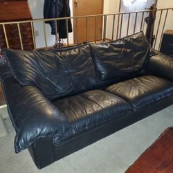 Black Leather Couch 