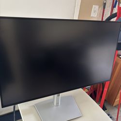 Monitor DELL  24” Pulgadas $85 Or Better Offer
