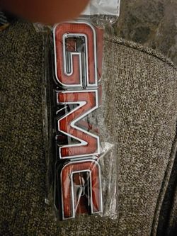 GMC logo