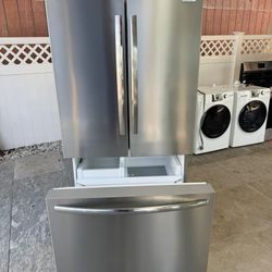 Frigidaire Gallery refrigerator 36 x 69 