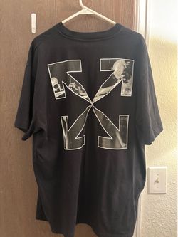 Off-White Caravag Arrow Over T-Shirt (Large)