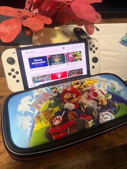 NINTENWO SWITCH OLED