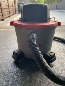 Husky 9 gallon wet/dry vacuum