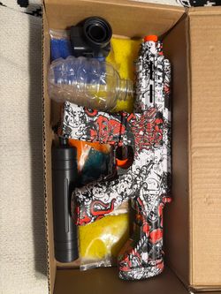 Electric water pellet blaster