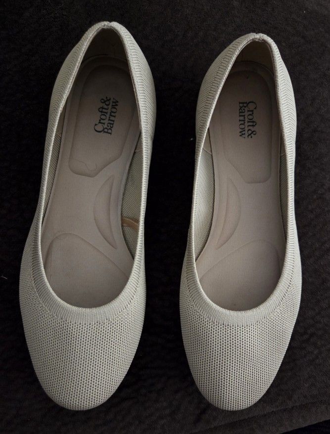 Women's Taupe Ballet Flat sz 9.5