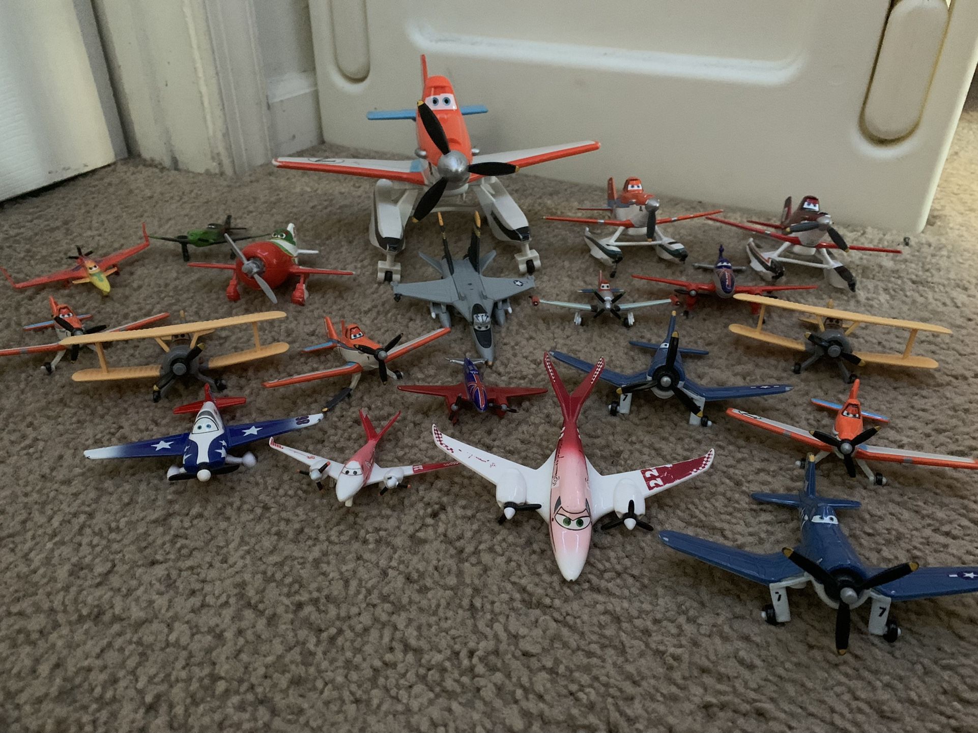 planes toy 