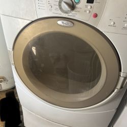 Whirlpool Washer & Dryer With Pedi stools 