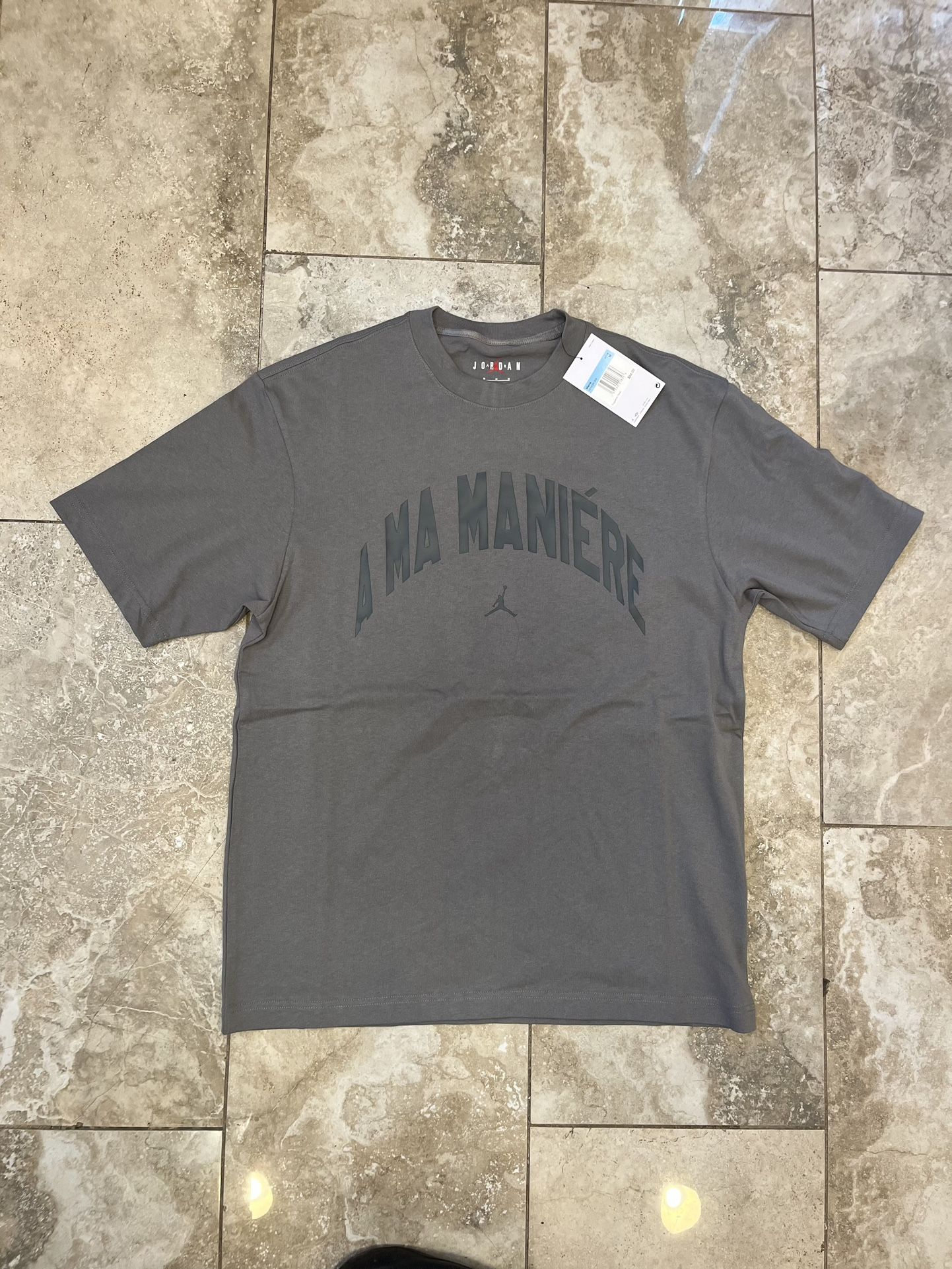 Brand New A Ma Maniere x Jordan Tee - Grey - Size Medium - HF0538-029