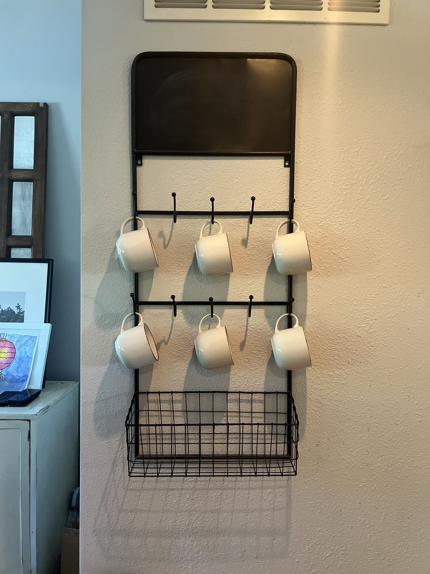 VINTAGE INSPIRED IRON BISTRO WALL RACK