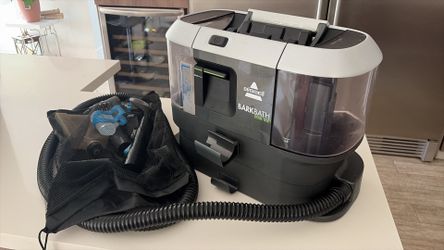 Bissell BARKBATH  portable vacuum
