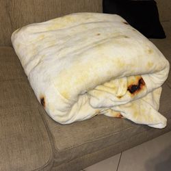 Tortilla Giant Throw About King Size $20.00