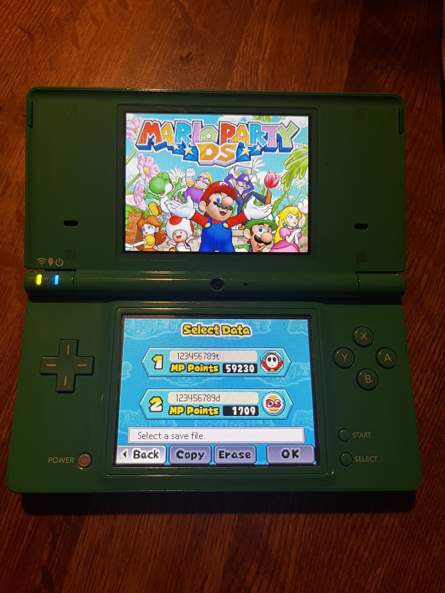 NINTENDO DSi
