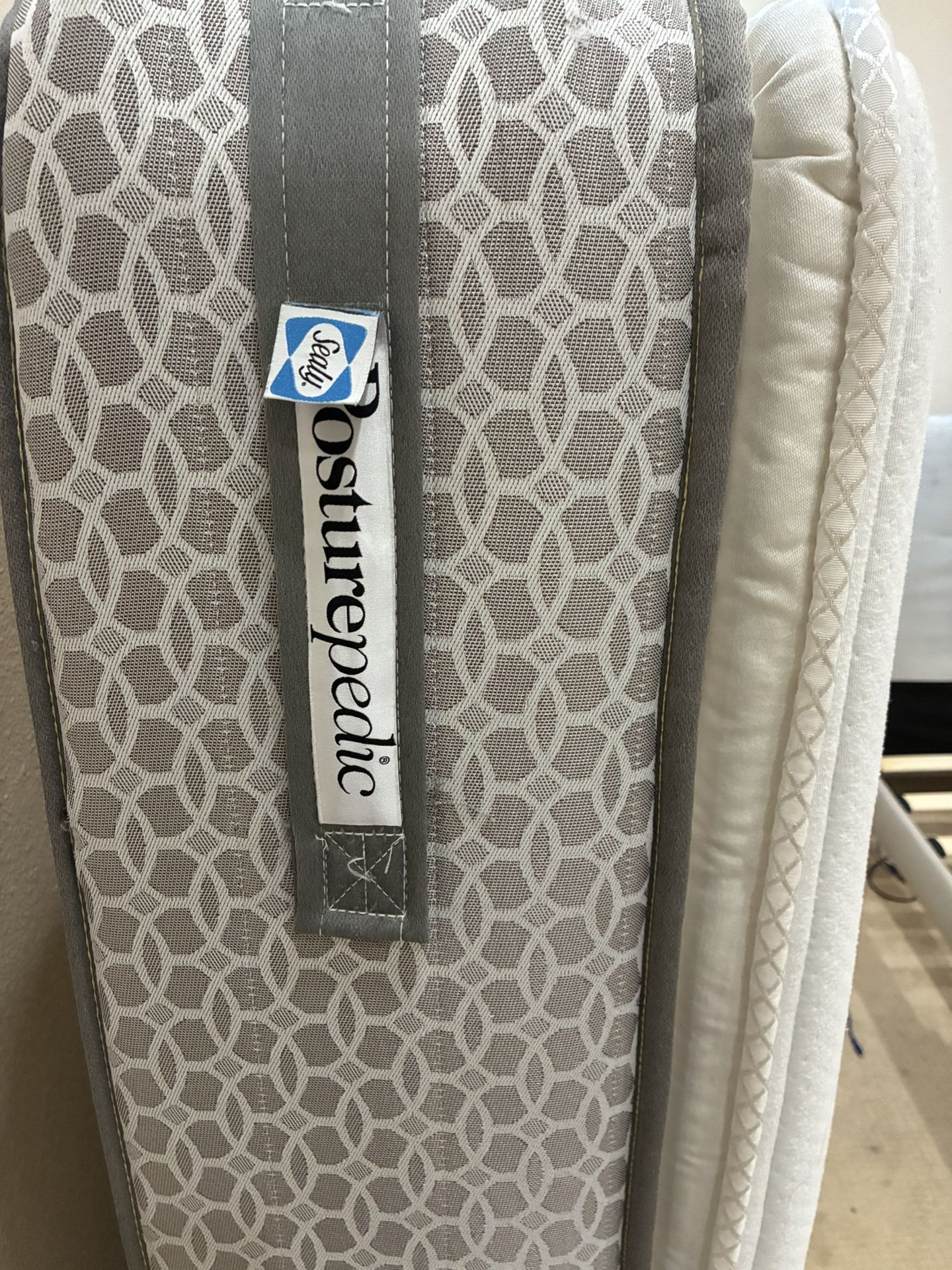 Sealy Queen Mattress