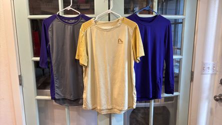 3 dri fit workout tops size Large