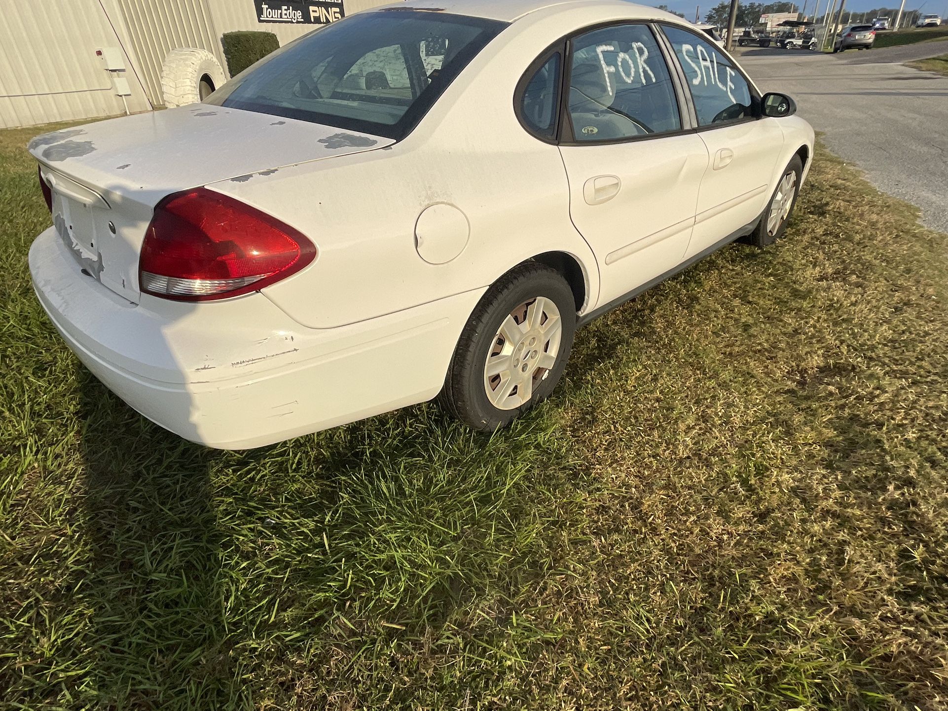 2005 Ford Taurus